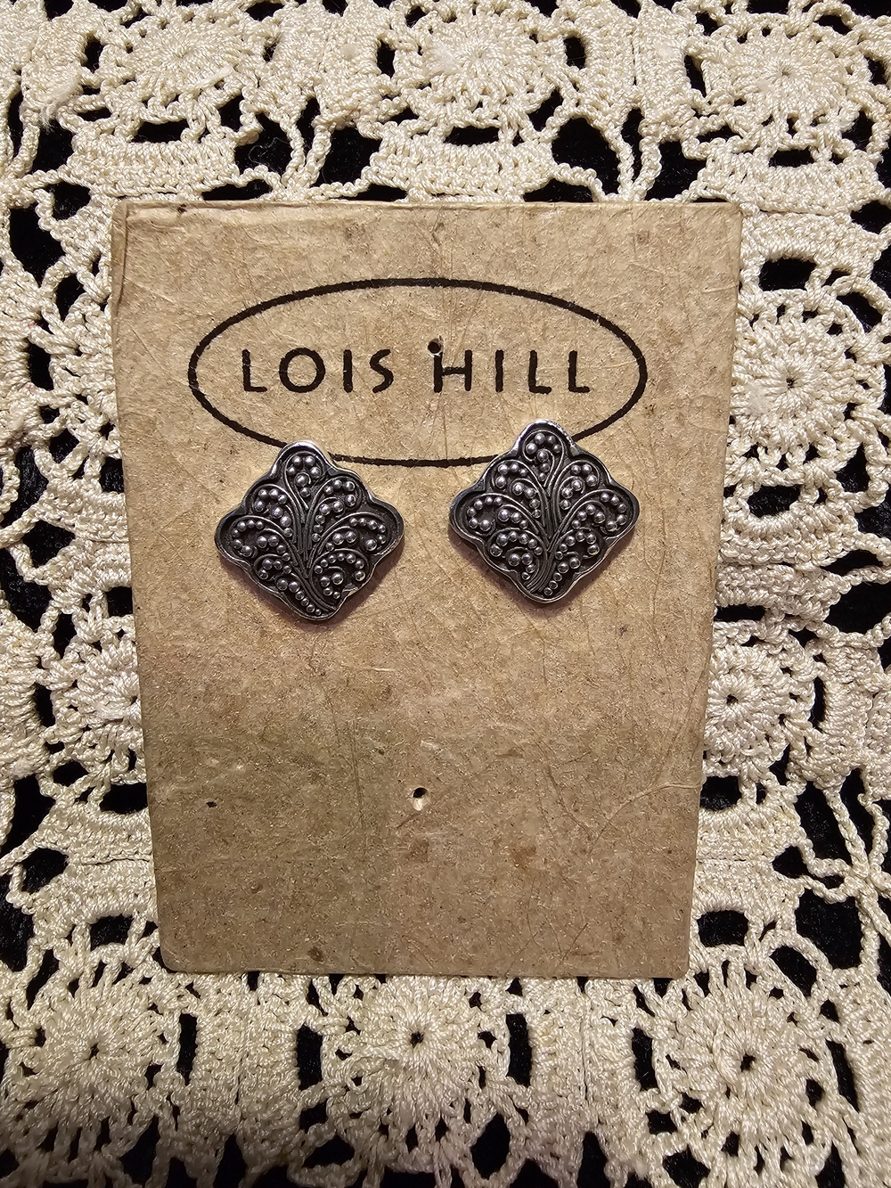 Vintage Lois Hill Sterling Silver Granulated Silver Filigree Earrings